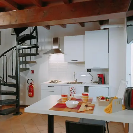 Apartament La Casa Di Cri Parma